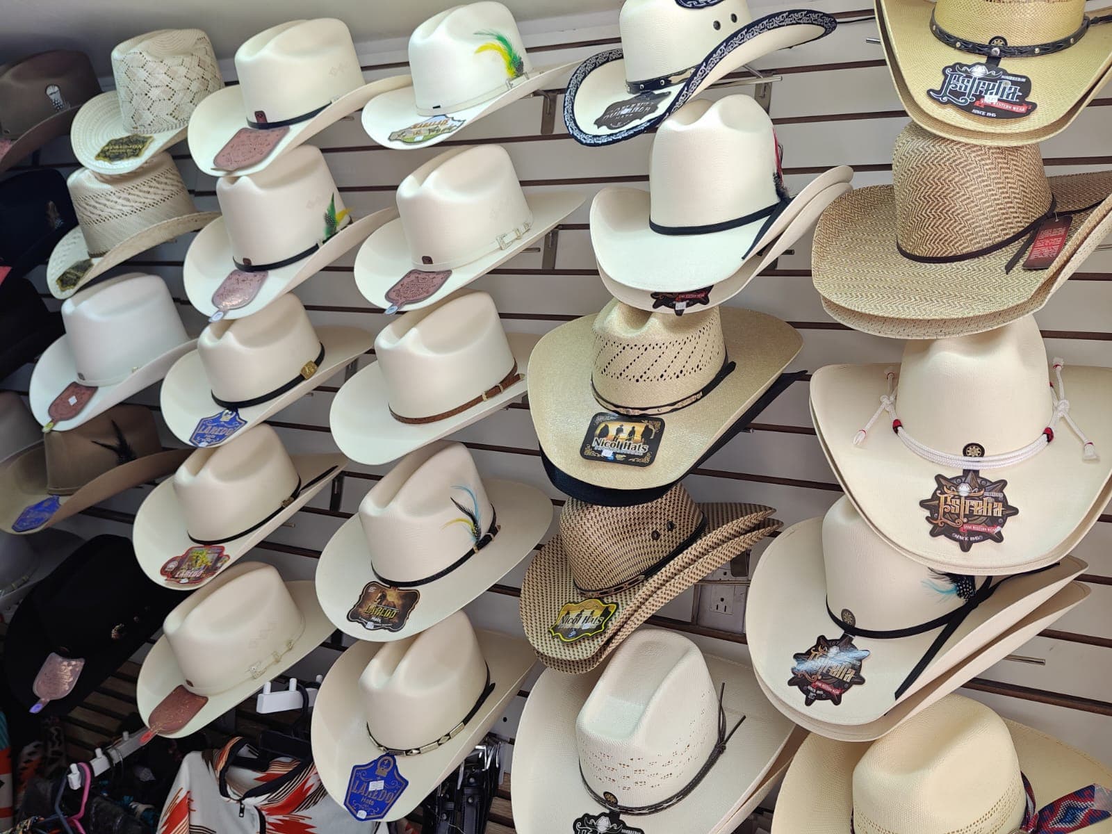 Texana negra estilo Sinaloa de gama alta